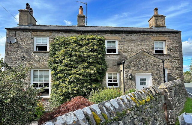 Stunning villa for 8 guests with WIFI and TV