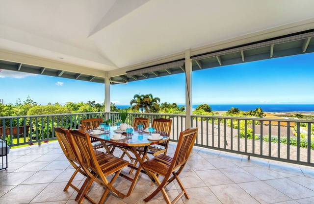 STVR Home - Kona’s Cozy Retreat - 4Bd/3Bath/Sleep 12/Pool with AC