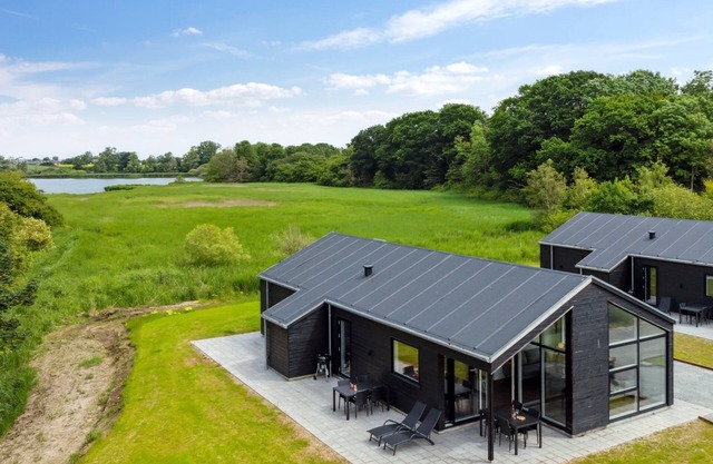 "Stygg" - 75m from the sea by Interhome