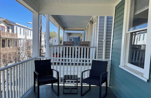 Stylish 1900s Renovated Apartments