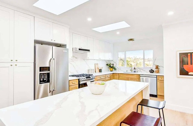 Stylish 4B3B Villa near Dodger Stadium