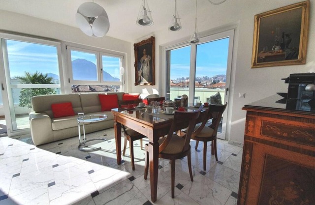 Stylish and artistic two-bedroom apartment in the heart of Lugano - IL PARCO 2