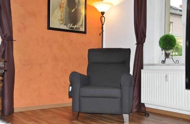 Stylish and quiet non-smoking vacation apartment (42 m2) for two people