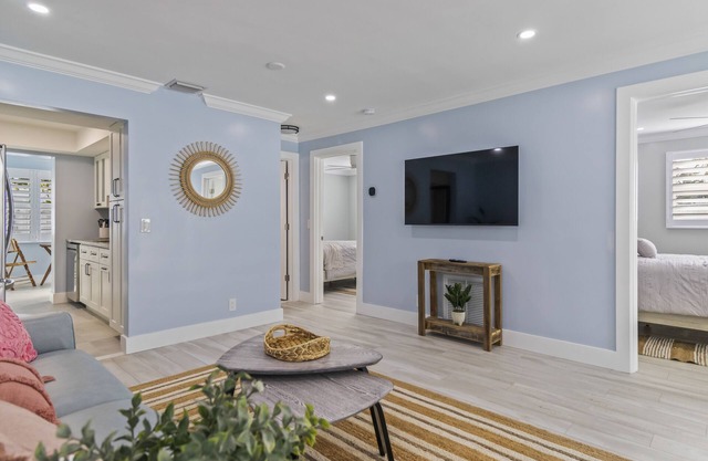 Stylish Downtown Delray Retreat
