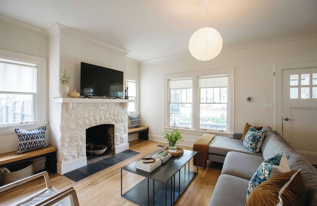 Stylish Nashville Home w/Outdoor Lounge, Firepit & Easy Downtown Access