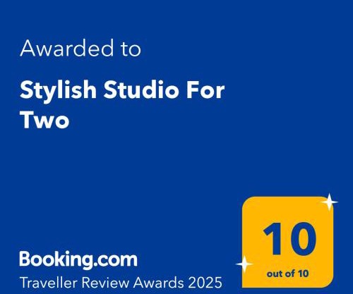Stylish Studio For Two