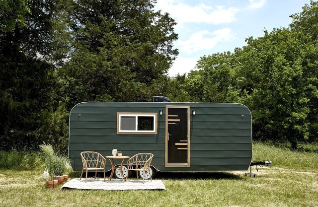 Stylish Tennessee Glamping Rental for a Getaway near Nashville