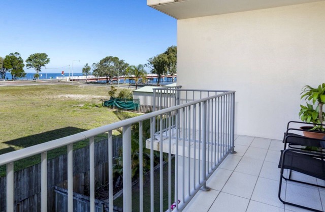 Stylish Unit with Water Views