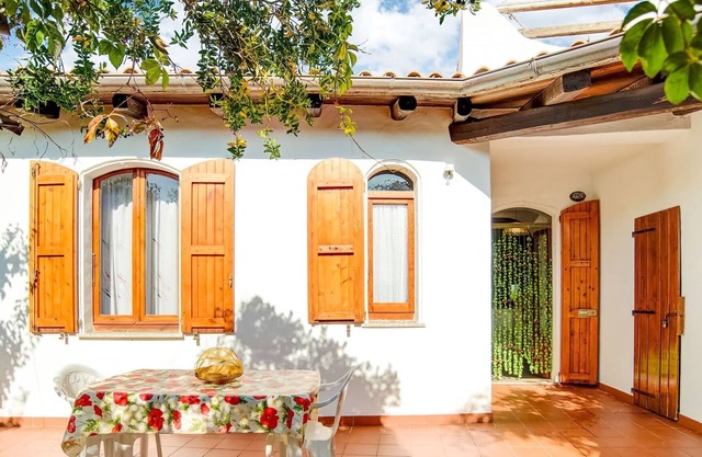 Suave Villa in La Ciaccia with Garden and Roof Terrace