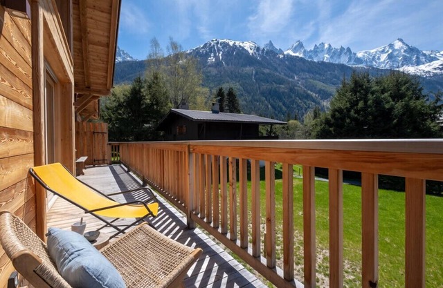 Sublime Semi Detached Chalet Facing The Mont Blanc