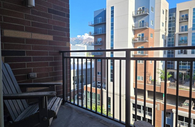 Sugar House by cloud Dream Homes