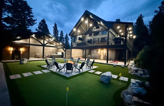 Sugar Pine Chalet- Spa | Sauna | Game Room | Fire Pit | Zion/Bryce