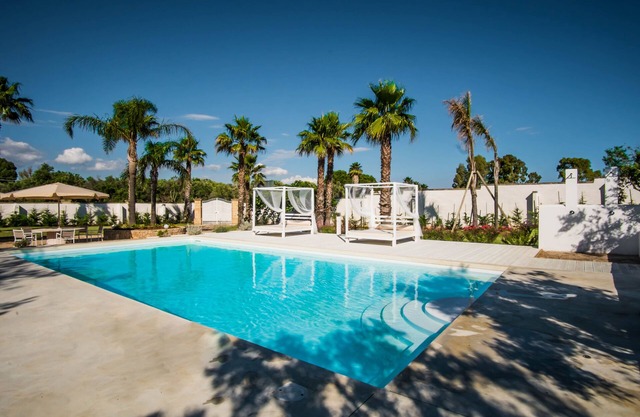 Suite TerraNostra garden with pool in Salento