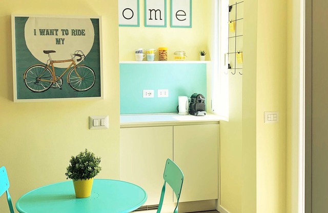 Sul Naviglio Grande, new and bright apartment