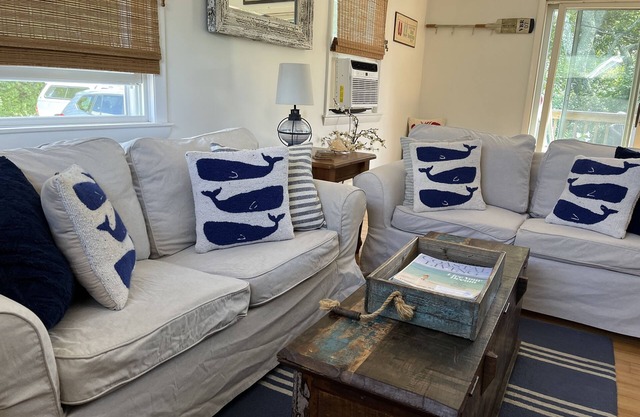 Summer 2026 - Updated 2 Bedroom in Snug Harbor East Matunuck Pet Friendly