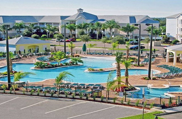 Summer Bay Resort 2br suite, Friday check-in