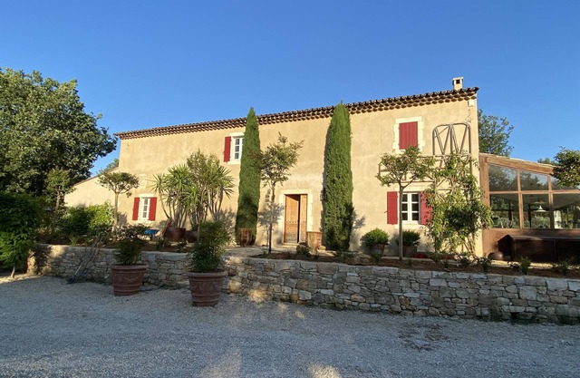 Sumptuous villa with swimming pool, sauna, jacuzzi and much more!