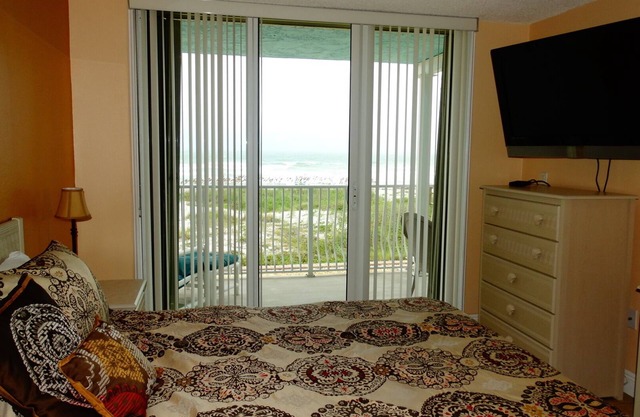Sun-Kissed Serenity: Discover the Ultimate Oceanfront Retreat at Cocoa Beach