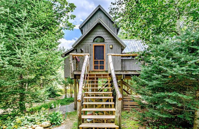 Sunday River Treehouse Ski South Ridge or Jordan