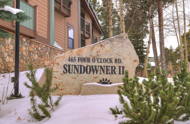 Sundowner II 203