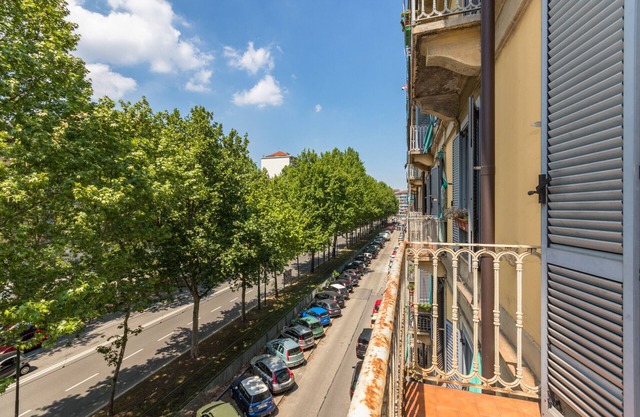 Sunny Apartment by Wonderful Italy