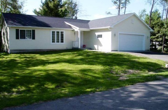 Sunny Retreat at Springbrook Resort