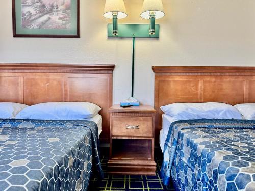 Sunset Inn and Suites
