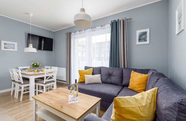 Sunset Resort 100A | Trendy Apartment | Parking