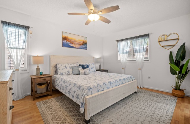 Sunshine beautiful house 3bed/2bath ,vacation rental