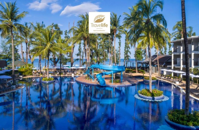 Sunwing Bangtao Beach