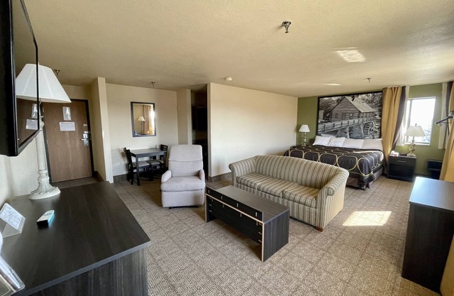 Super 8 by Wyndham Macon