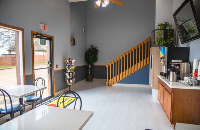 Super 8 by Wyndham Mountain Home
