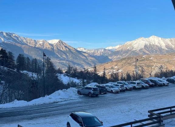 SUPER SAUZE Studio pied des pistes