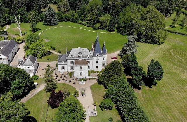 Superb Chateau in the beautiful Loire Valley, near Saumur