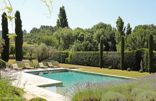 Superb Farmhouse: Tennis, Infinity Pool, Vineyard, Sleeps 10