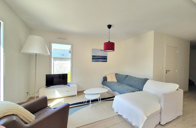 Superb house with garden - Saint-Coulomb