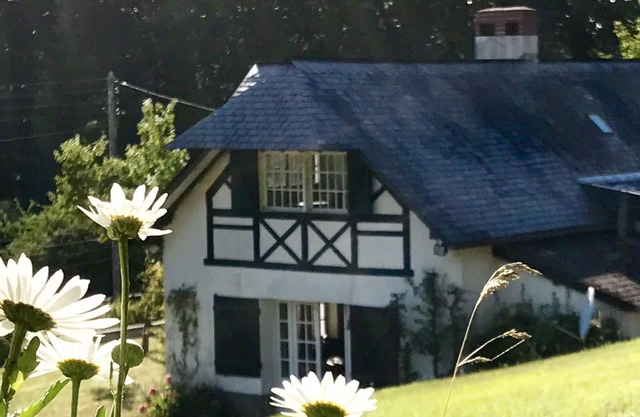 Superb Norman house near the sea, renovated