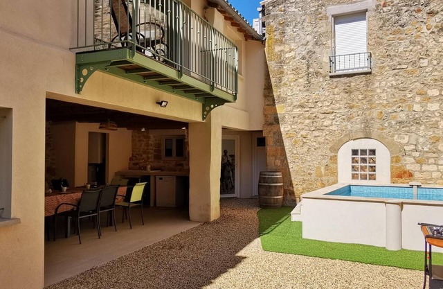 Superb village house-Pool-Ideal for family