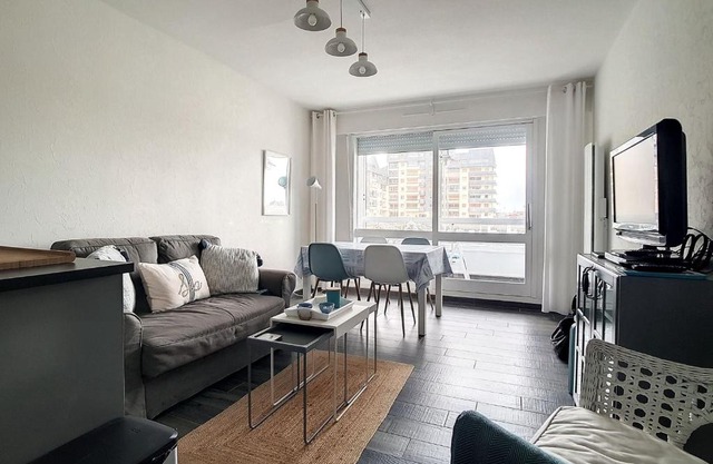 Superbe T3 proche plages, port de plaisance, parking, WiFi - FR-1-746-6