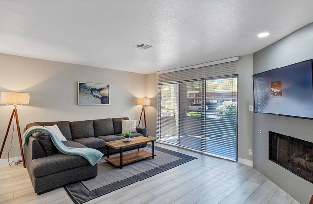 Superhost 5 Star ⭐ Service Spacious 1 Bedroom