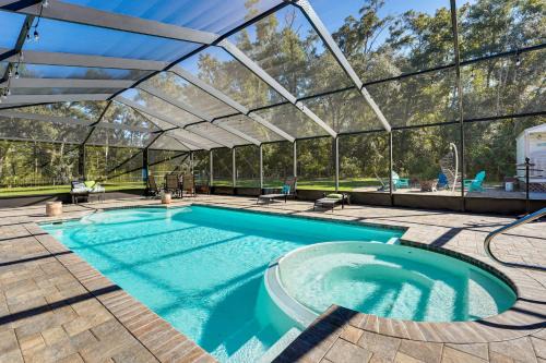 Suwannee River Retreat Pet Friendly, Private Dock