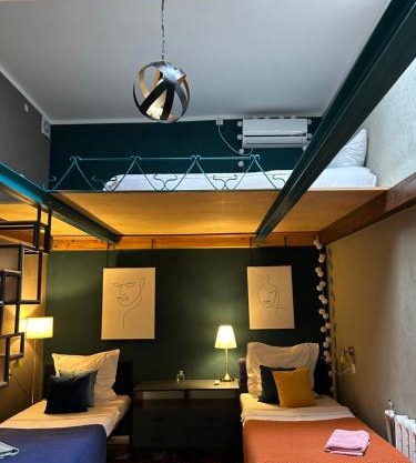 Sweet Home Art Boutique