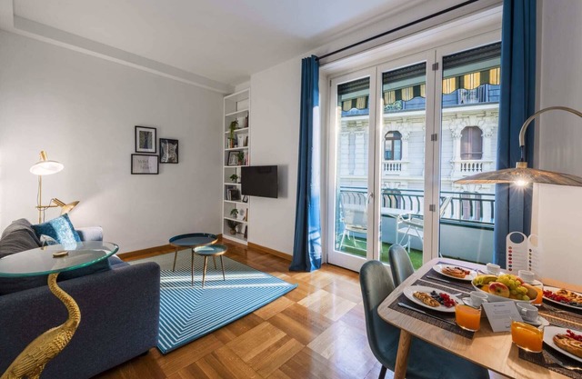Sweett | Biancamano - One Bedroom Apartment, Sleeps 4