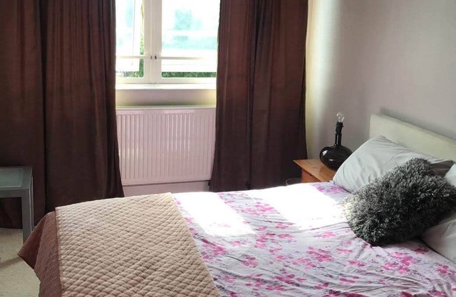 Swimming Pool and Gym with Apartment.