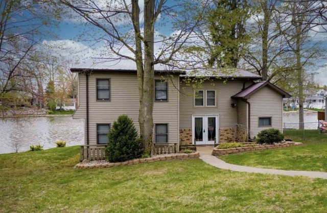 Sylvan Lake House 5-BR 4-BA Full Kit., 2 Pier spaces