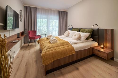 Symphony City Square Aparthotel