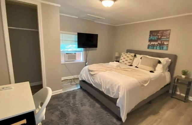 Syracuse Getaway Your Home Away from Home