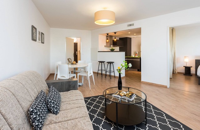 Ténéo Apparthotel Talence - Arthéna
