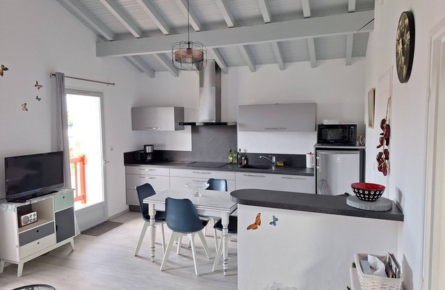 T3 (60m2) with garden near the center of St Jean de Luz