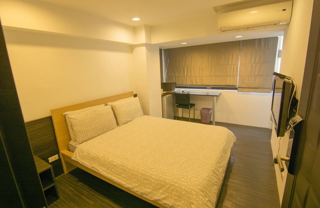 Taipei Breeze Dunhua